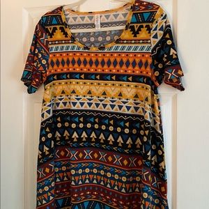 LuLaRoe Perfect tee
